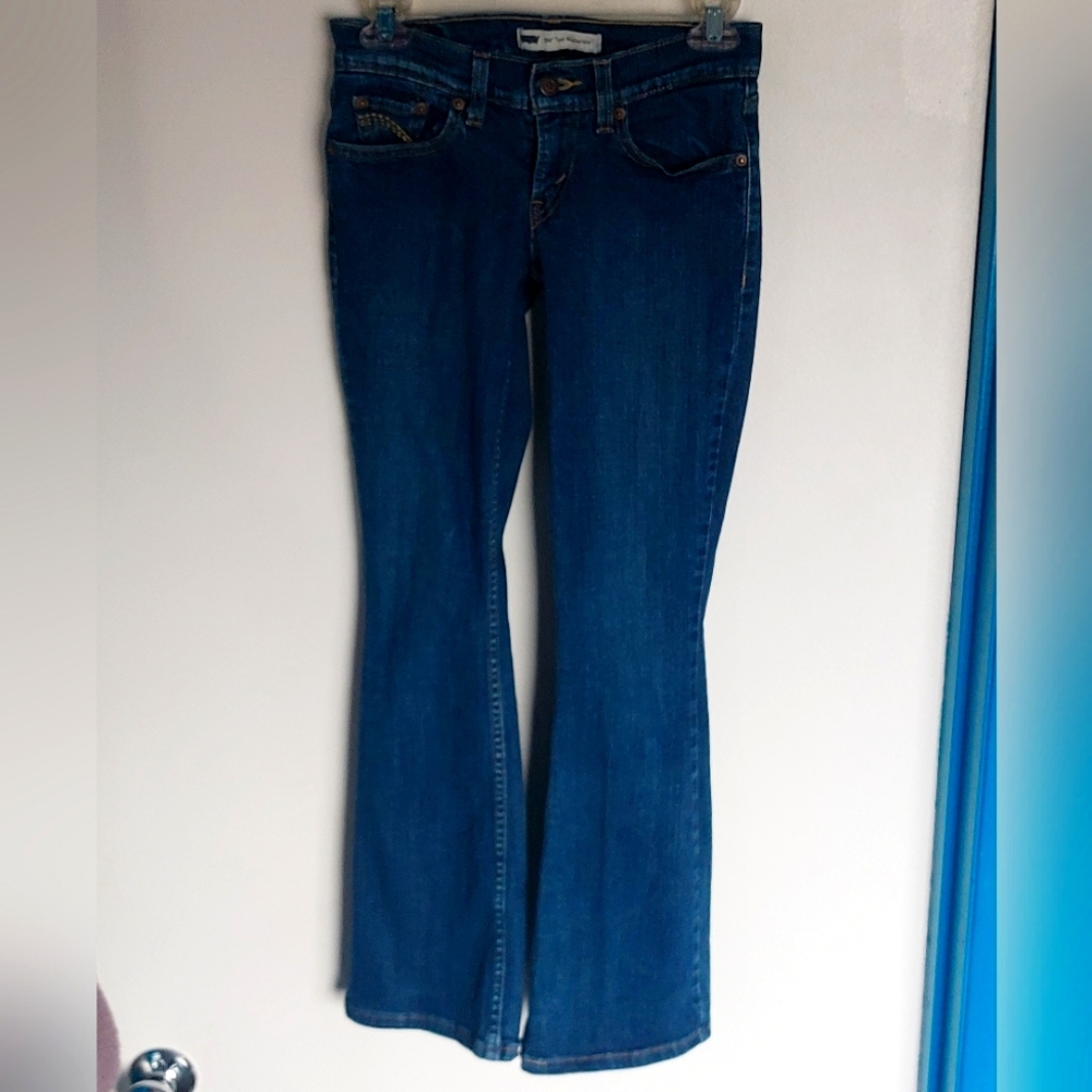 Blue Levi's size 0 bootcut